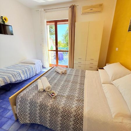 Nido Colorato B&B Fontane Bianche Buitenkant foto